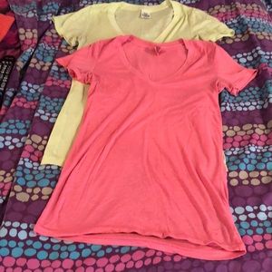 VS Pink vneck basic tshirts